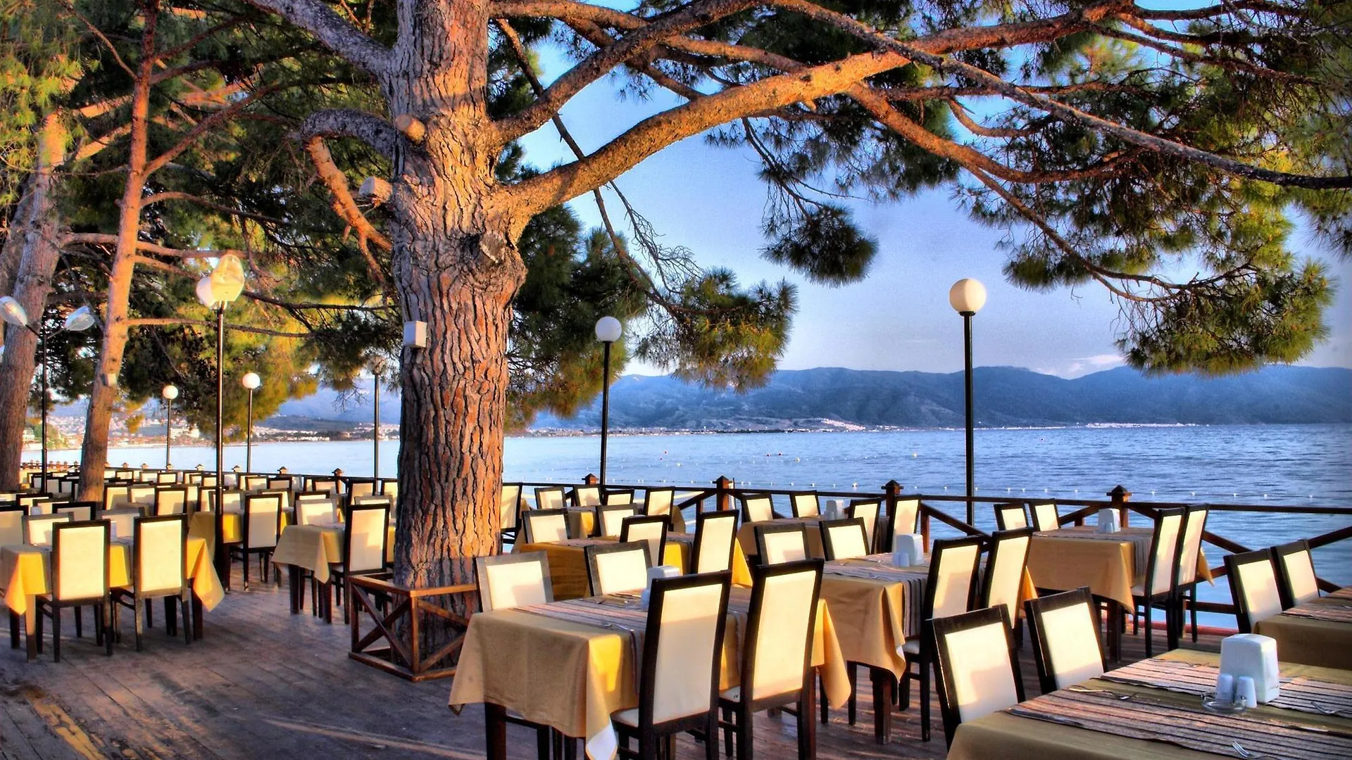 Omer Prime Holiday Resort Kusadası Hotel